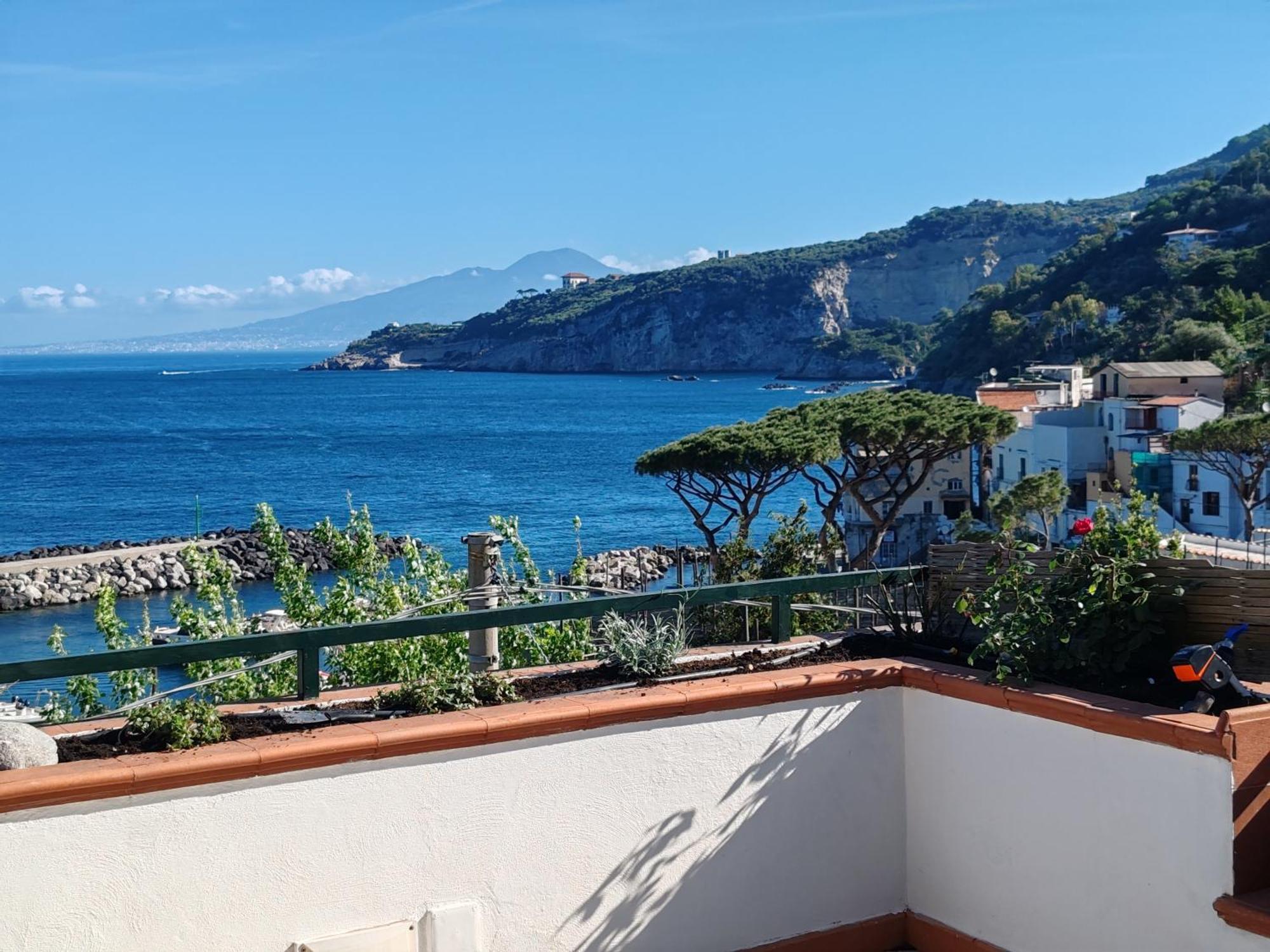 Mediterranea E Casa Del Capricorno Charming Houses Massa Lubrense Eksteriør bilde