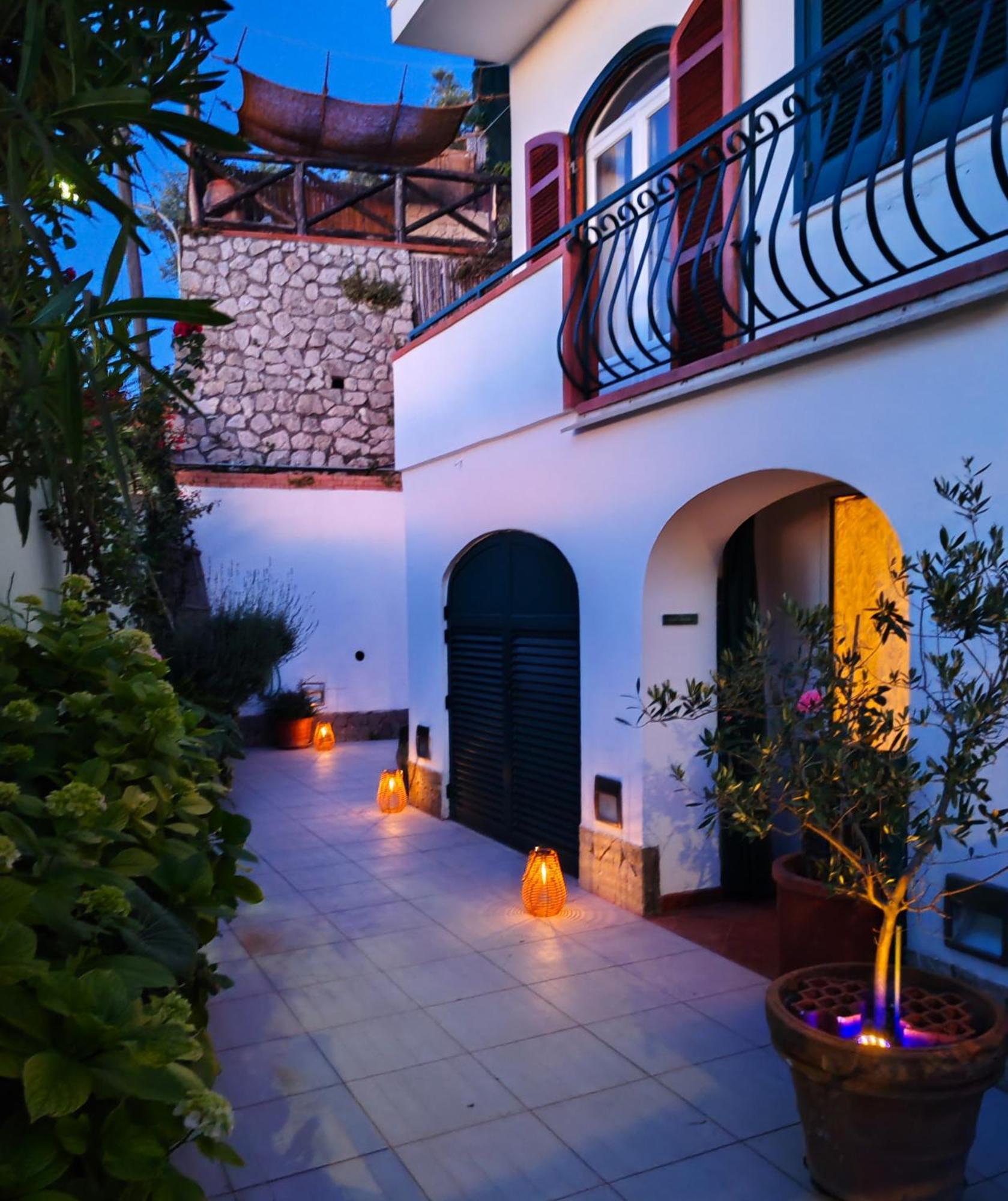 Mediterranea E Casa Del Capricorno Charming Houses Massa Lubrense Eksteriør bilde